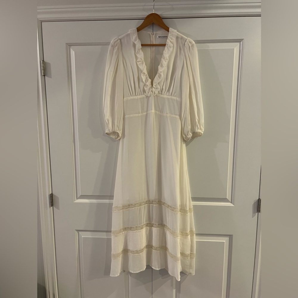 Reformation Bayley Dress - Size 8 in white